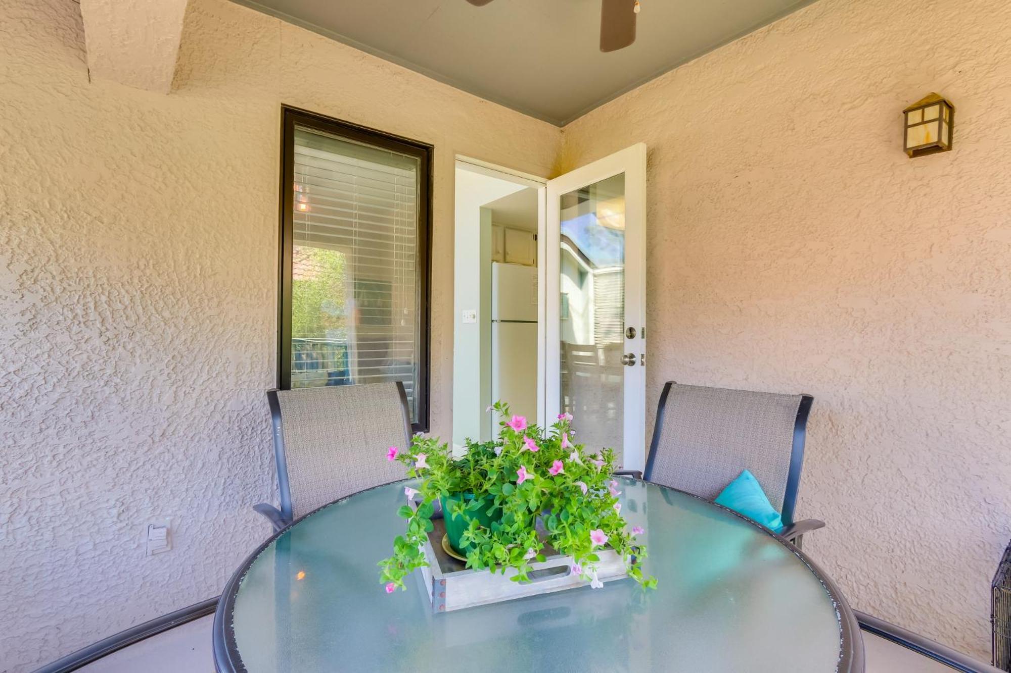 2 Mi To Beach Dog-Friendly Hilton Head Condo! Hilton Head Island Szoba fotó
