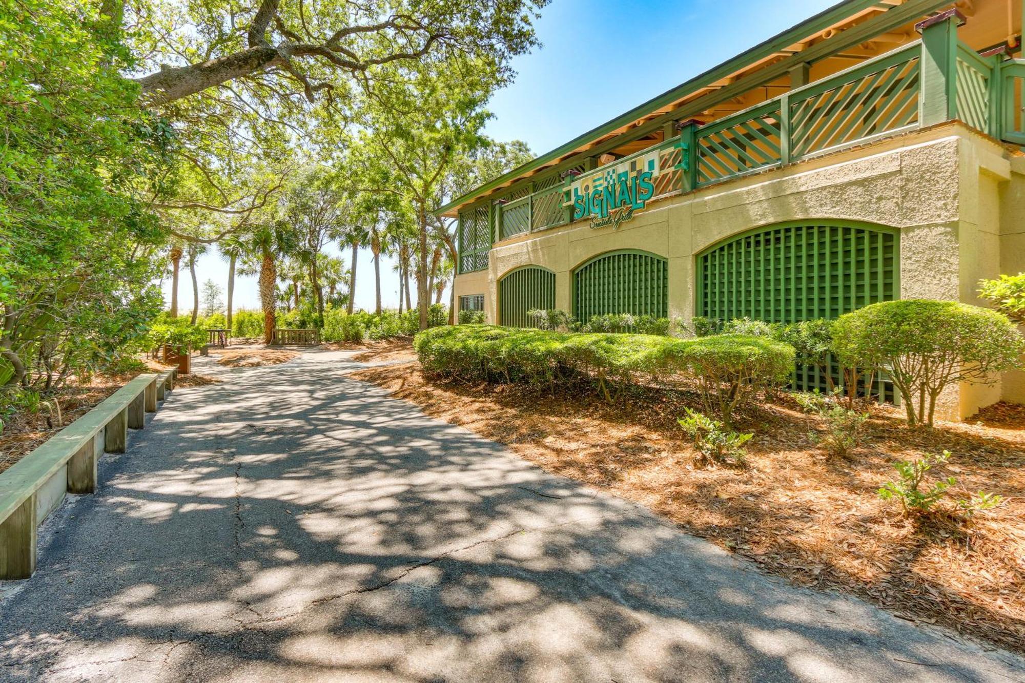 2 Mi To Beach Dog-Friendly Hilton Head Condo! Hilton Head Island Kültér fotó
